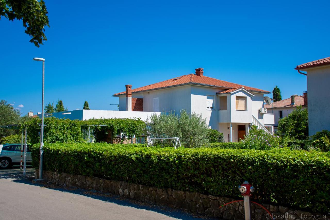 Apartment Duka Krk Town Exterior photo