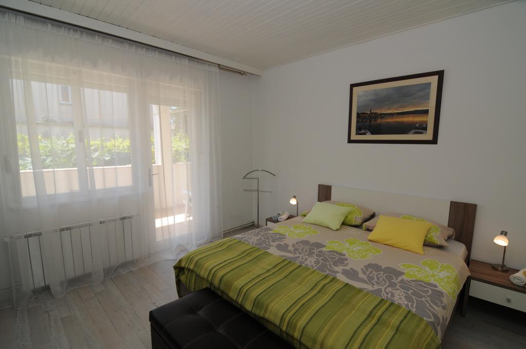 Apartment Duka Krk Town Exterior photo