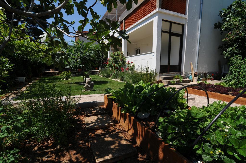 Apartment Duka Krk Town Exterior photo